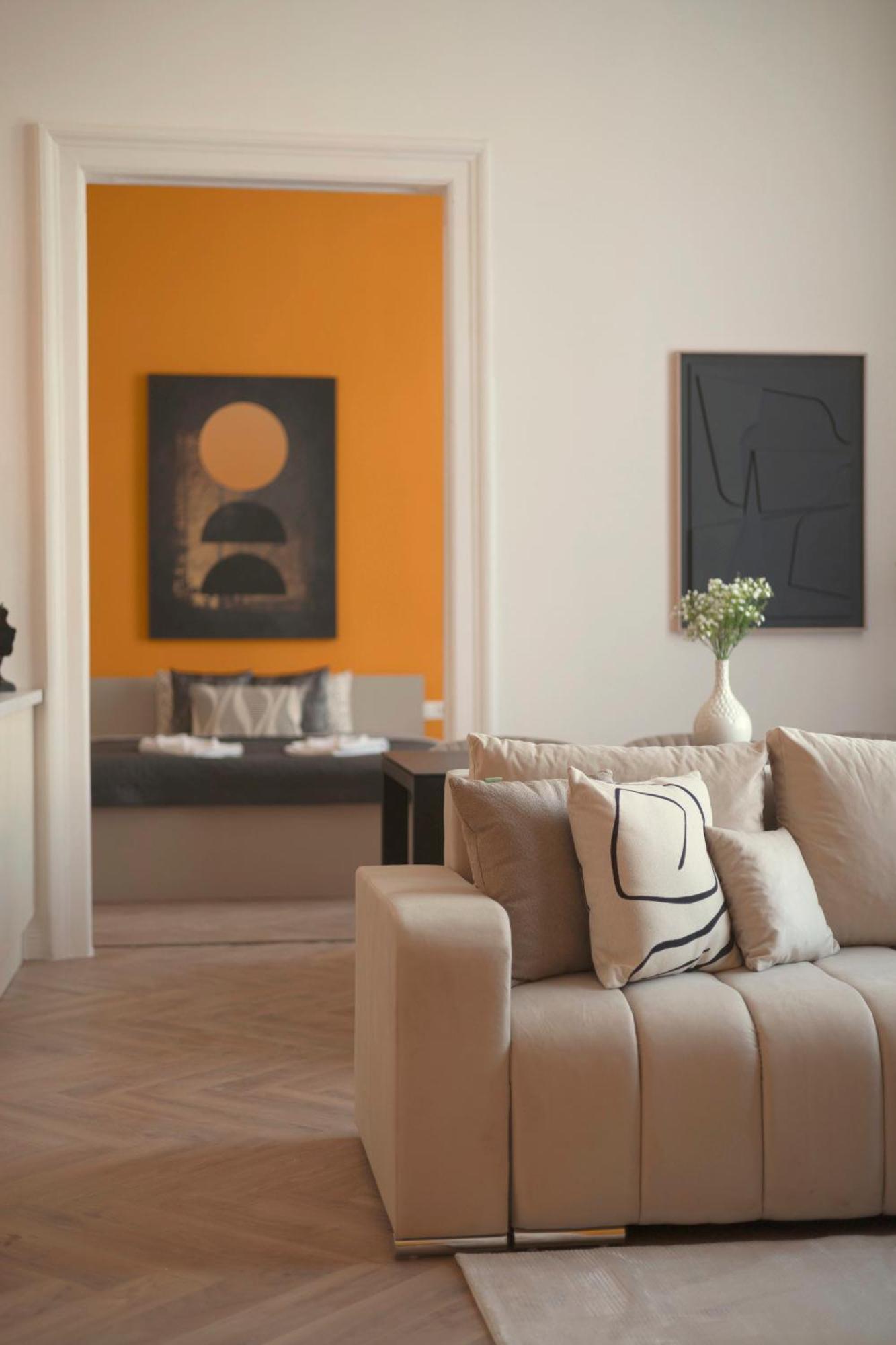 Exclusive Central 3Bedrm Stylish Residence By Prestige Homes Budapest Luaran gambar