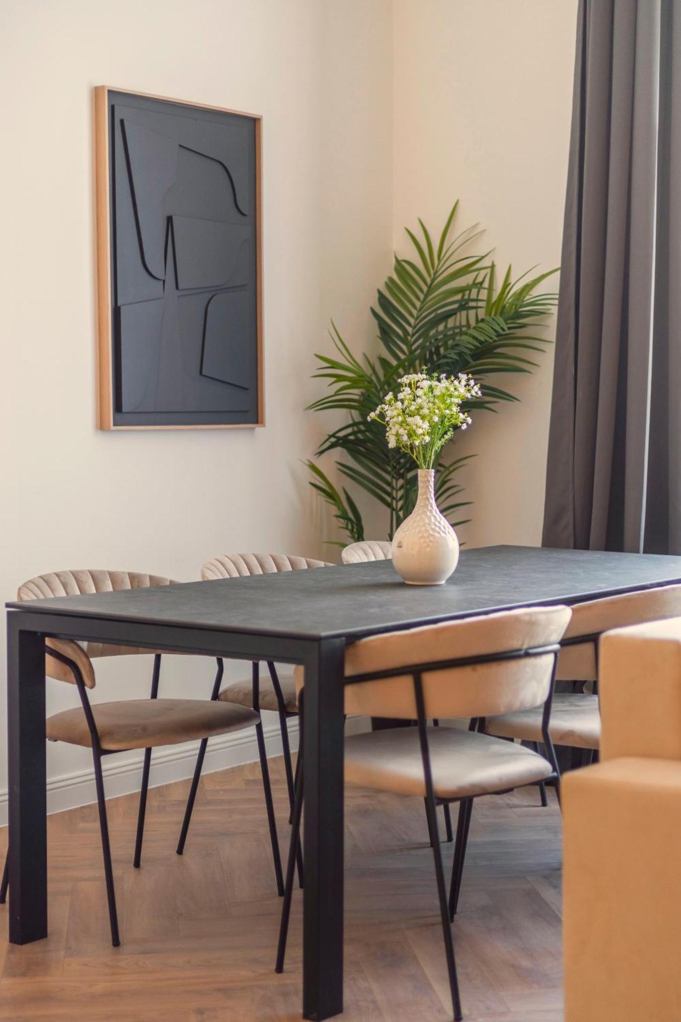 Exclusive Central 3Bedrm Stylish Residence By Prestige Homes Budapest Luaran gambar