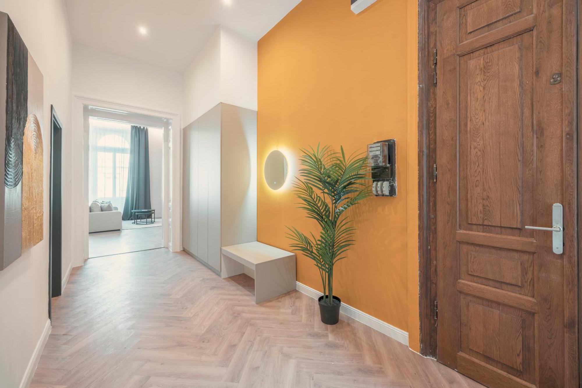 Exclusive Central 3Bedrm Stylish Residence By Prestige Homes Budapest Luaran gambar