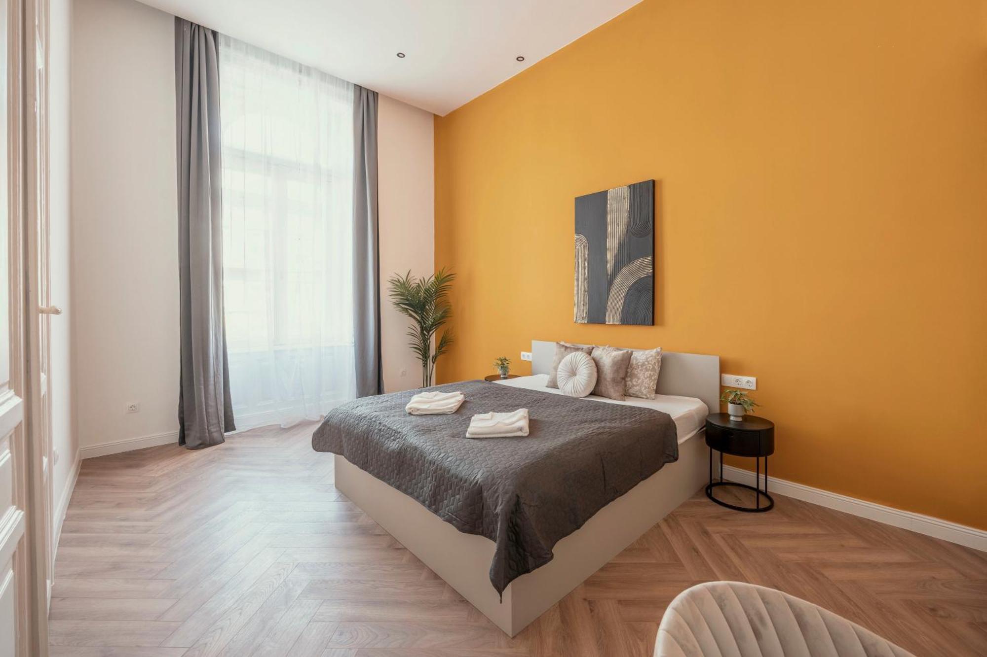 Exclusive Central 3Bedrm Stylish Residence By Prestige Homes Budapest Luaran gambar